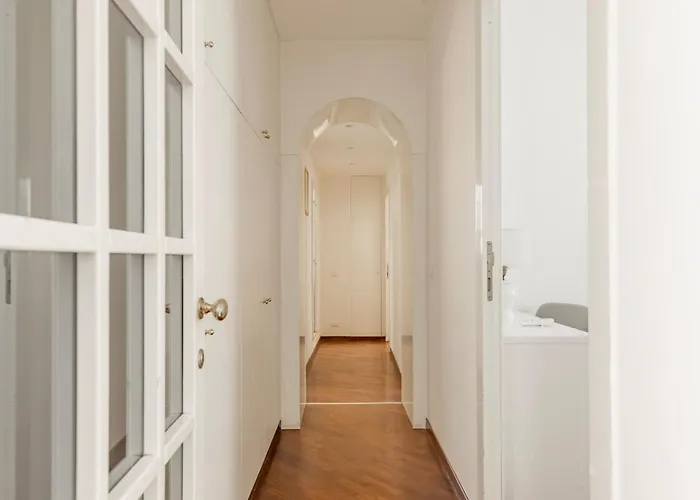 La Dolce - Elegant Retreat In The Heart Of Appartement *